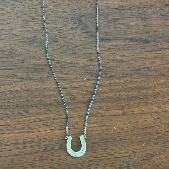 Tiffany & Co. sterling silver 16” horseshoe pendant necklace - Picture 7 of 7